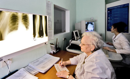 Рентген делают с целью постановки, последующего уточнения диагноза