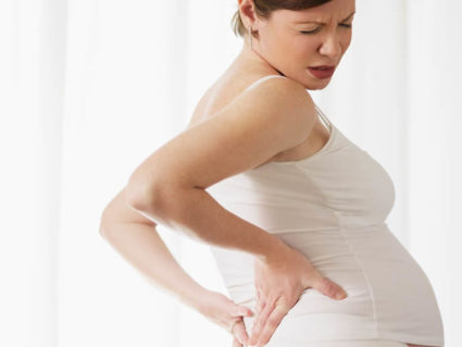 Во время беременности лечиться можно только под наблюдением врача