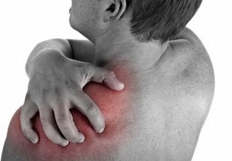 При падение на плече возможен перелом кости