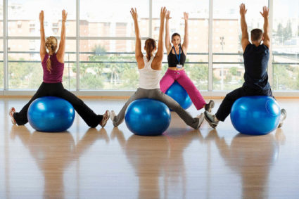 Тренировка для похудения включает в себя и специальные упражнения