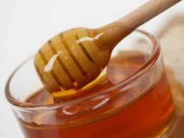 Средство из окопника и мёда способно подействовать на причины заболевания